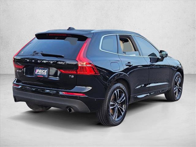 Used 2019 Volvo XC60 T5 Momentum w/ Multimedia Package FWD image 5