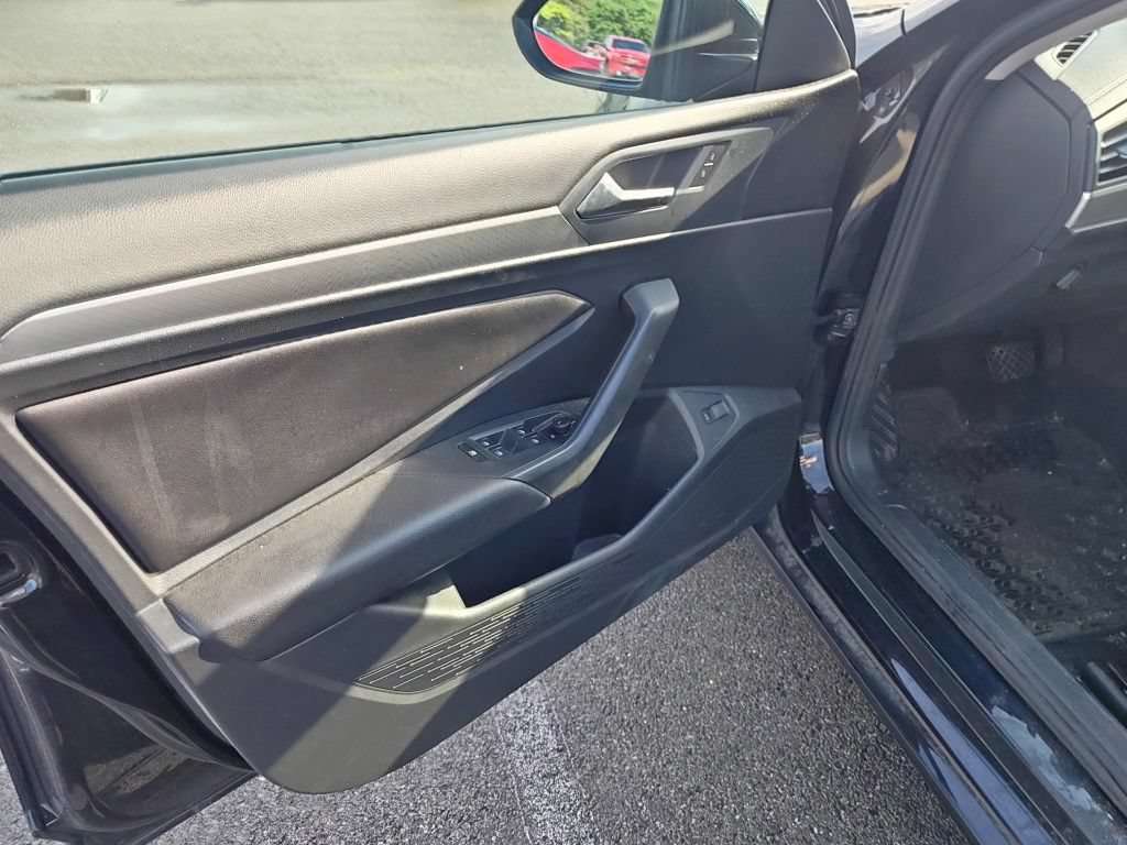 Used 2019 Volkswagen Jetta S w/ Driver Assistance Package FWD image 5