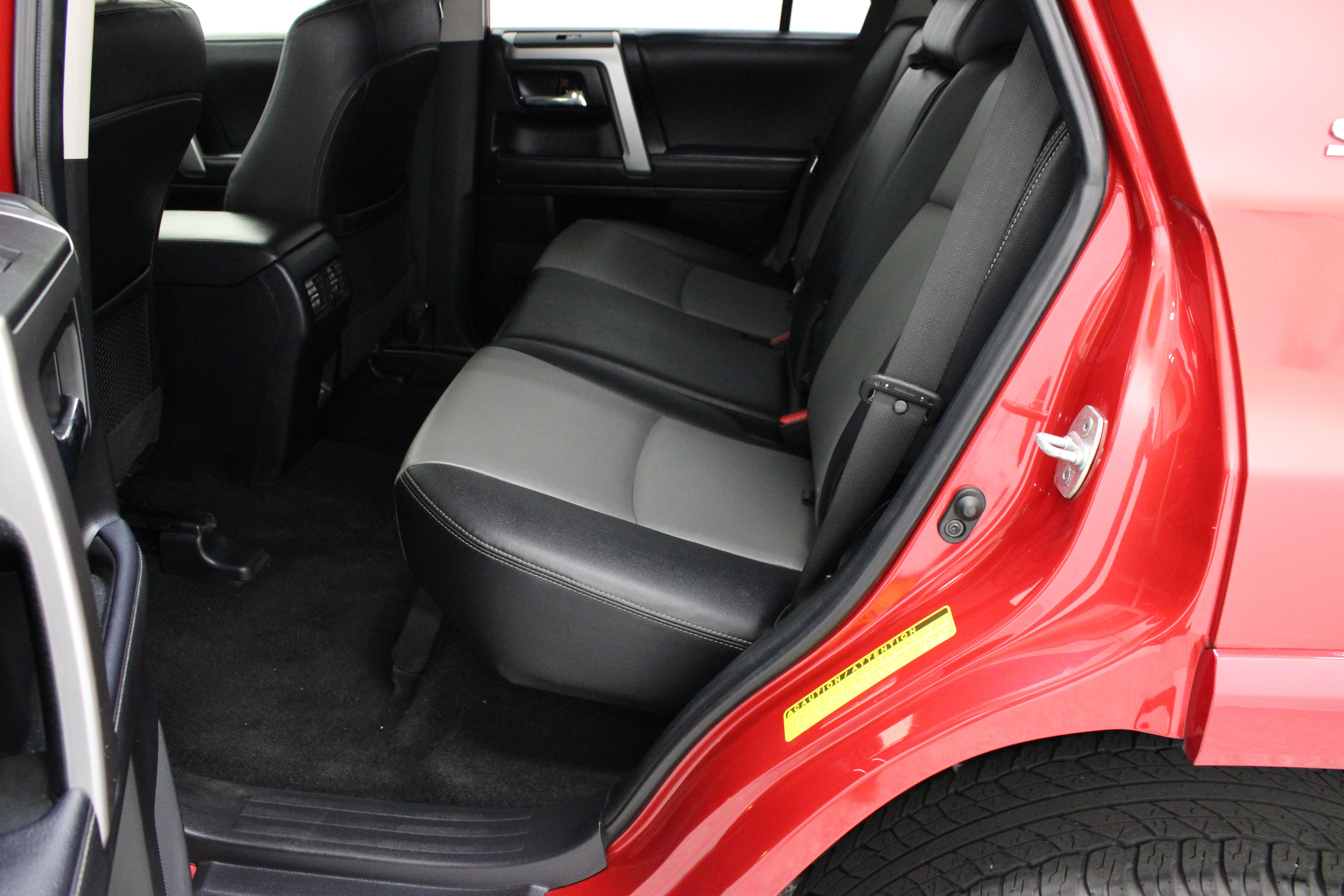 Used 2023 Toyota 4Runner SR5 Premium AWD/4WD image 28