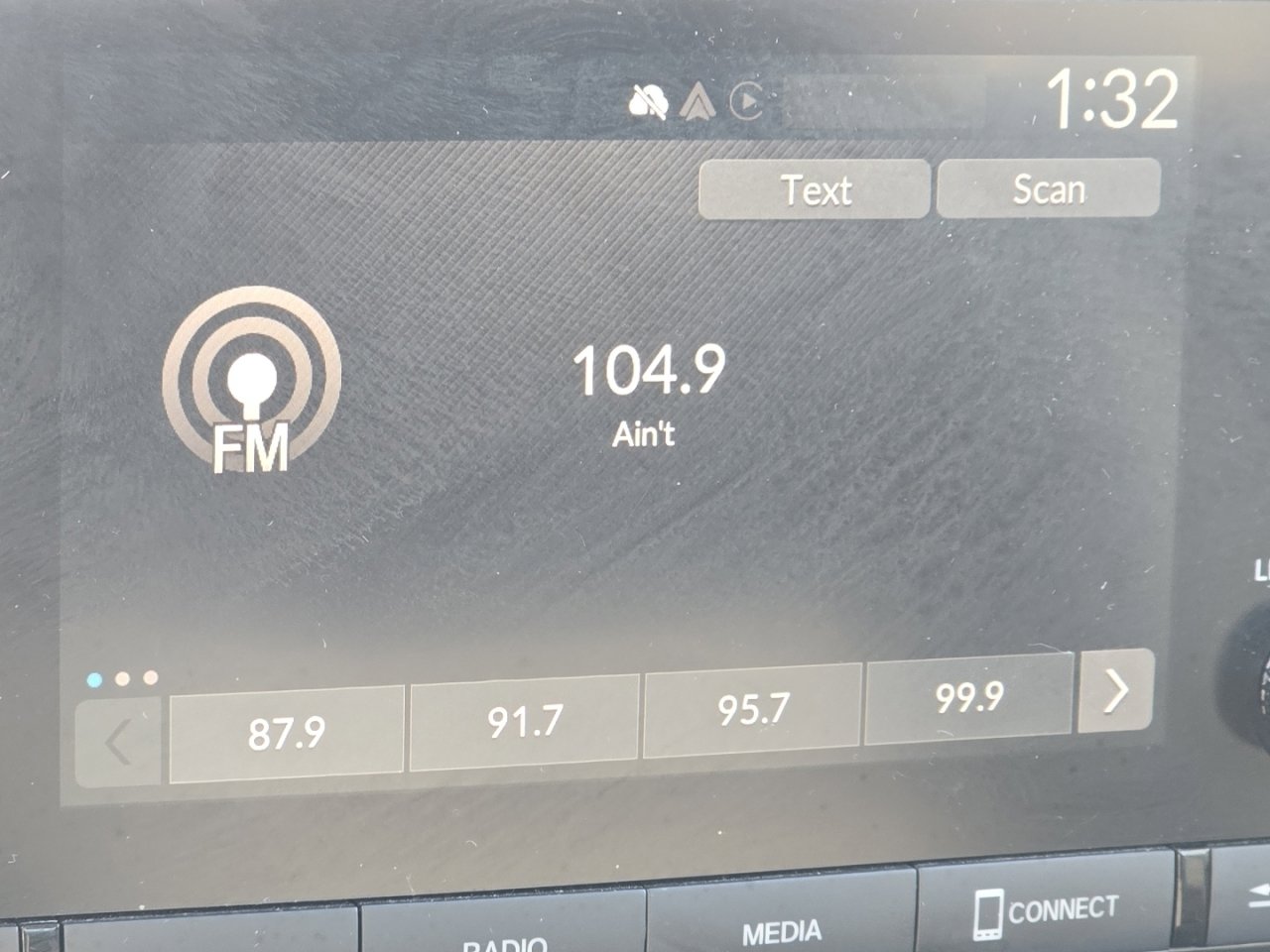 Certified 2023 Honda Accord EX image 30