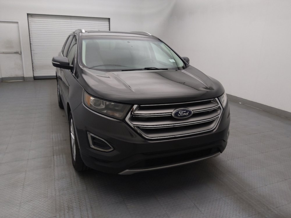 Used 2015 Ford Edge Titanium w/ Technology Package AWD/4WD image 14