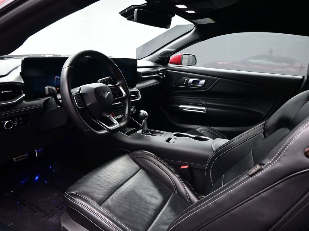 Used 2024 Ford Mustang GT Premium image 8