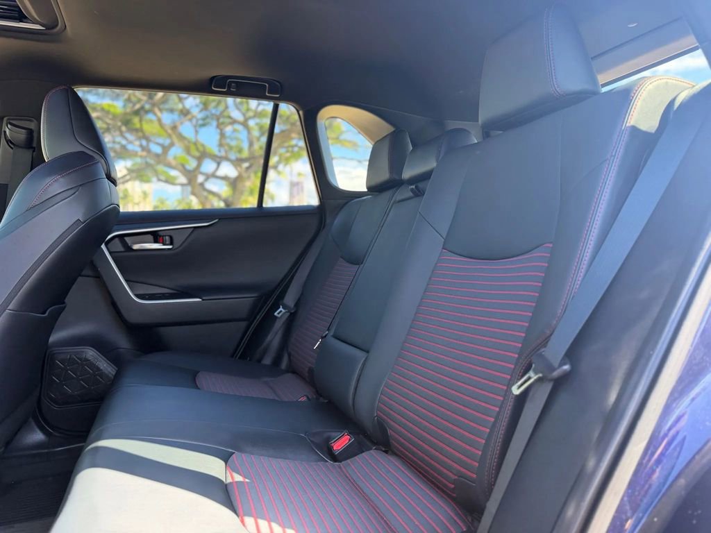 Used 2021 Toyota RAV4 XSE image 9