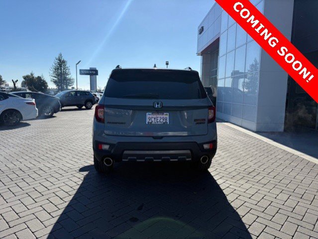 Used 2023 Honda Passport TrailSport image 3