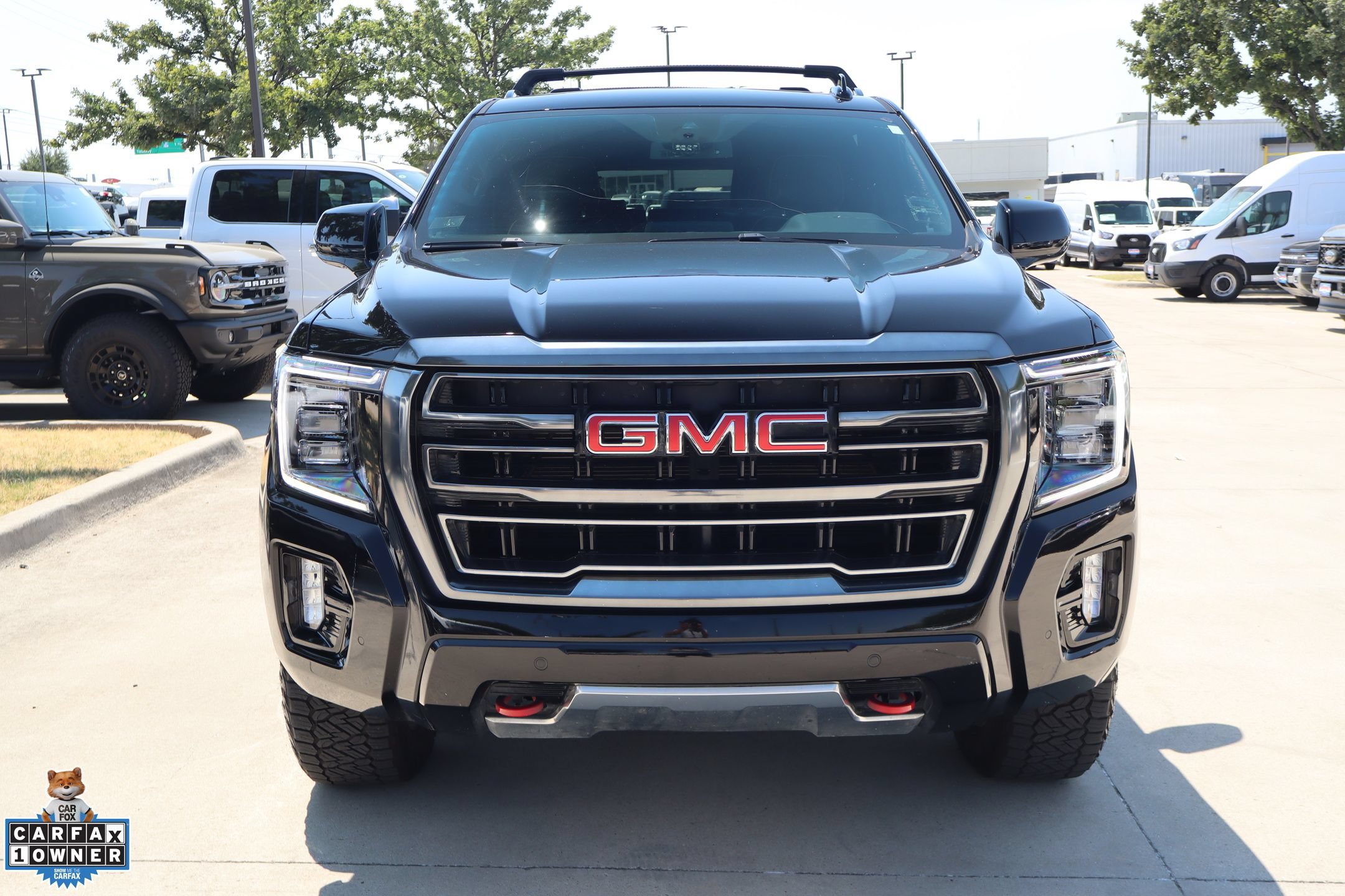 Used 2023 GMC Yukon XL AT4 AWD/4WD image 9