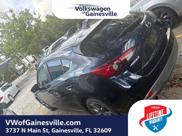 Used 2015 MAZDA MAZDA3 i Touring w/ Technology Package FWD image 7