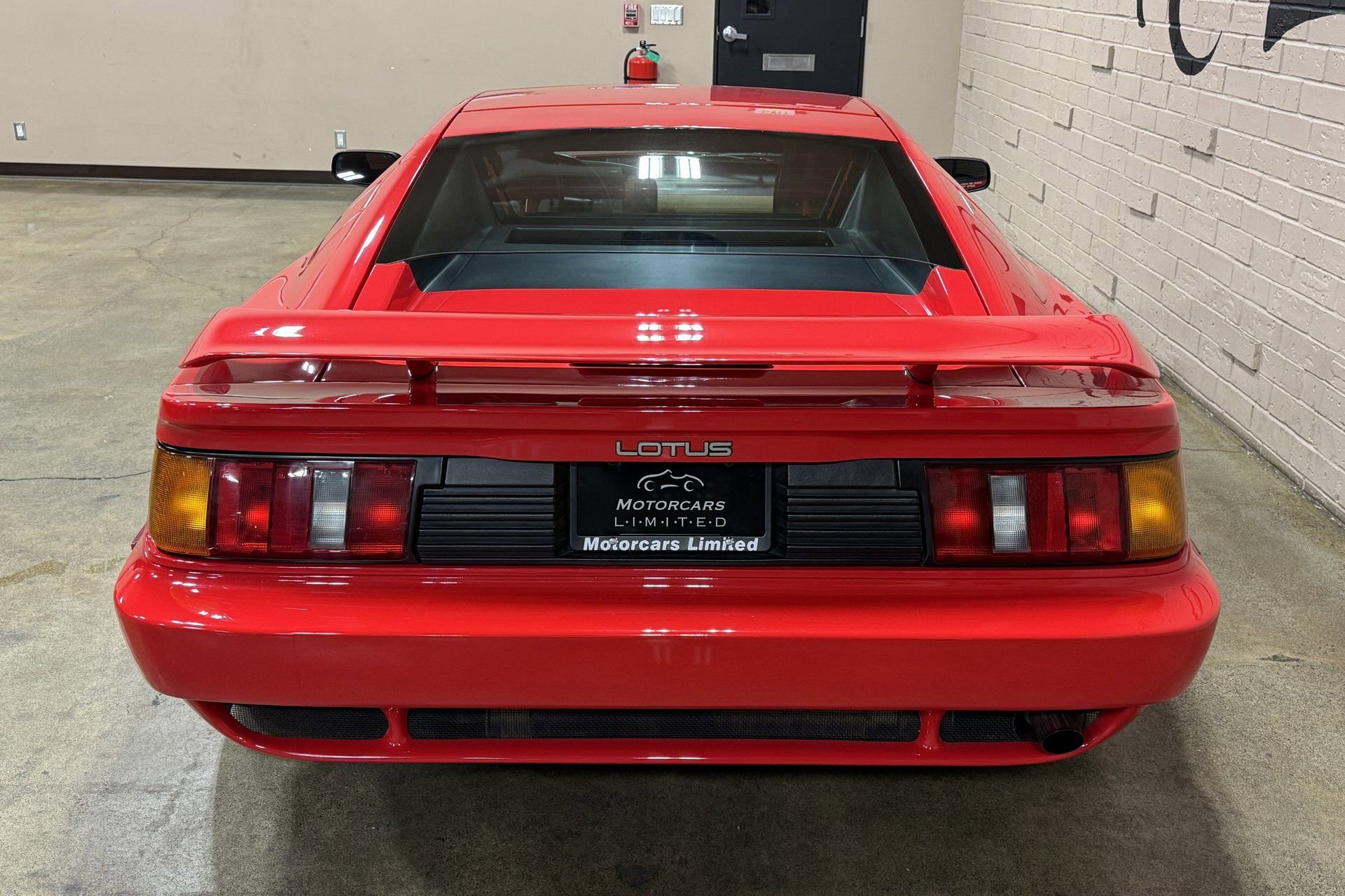 Used 1990 Lotus Esprit SE RWD image 6