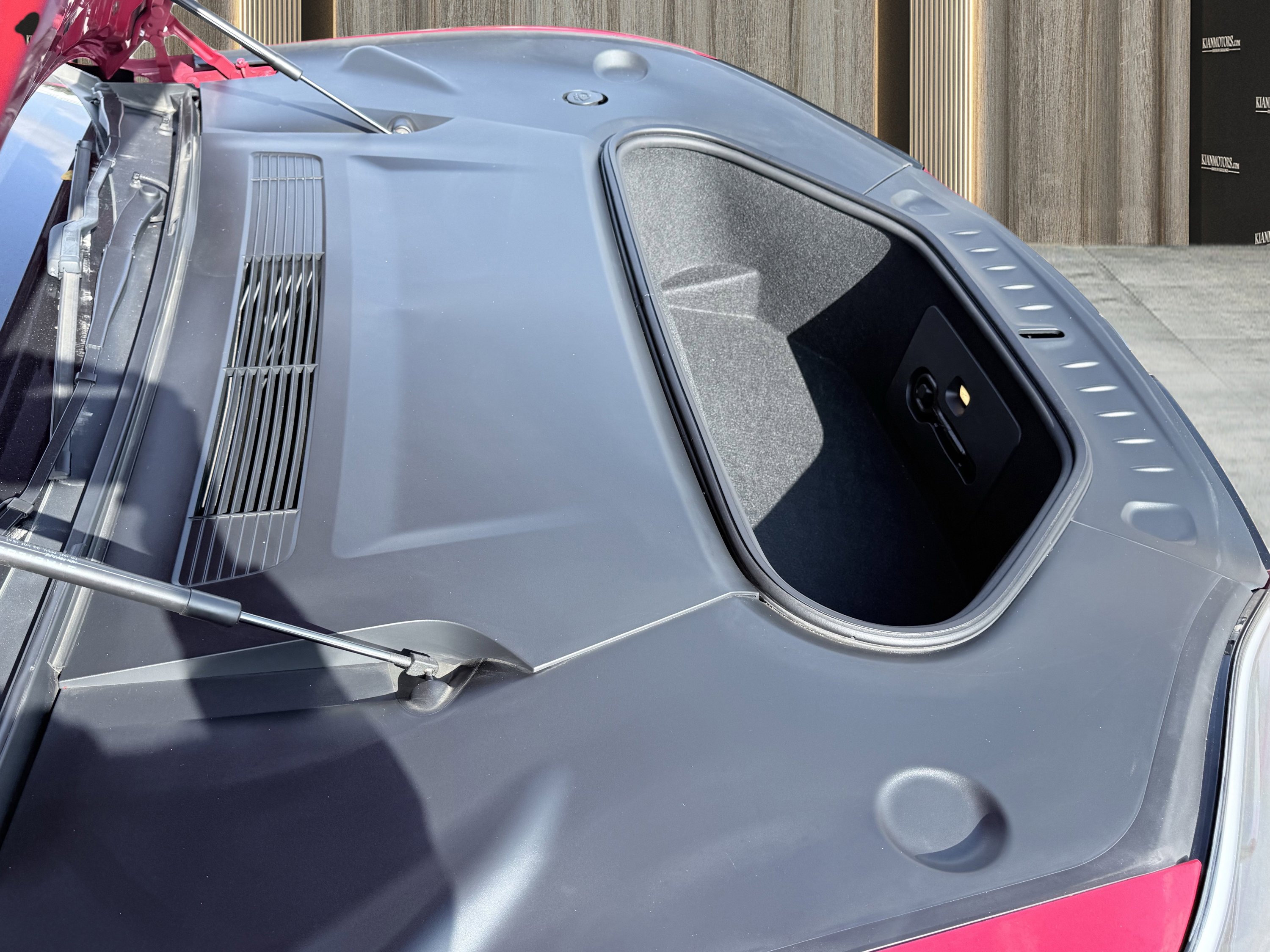 Used 2022 Tesla Model S image 22