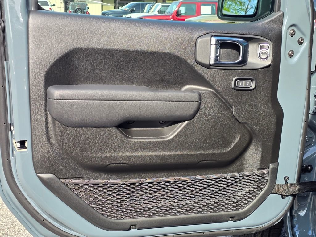 New 2025 Jeep Wrangler Sport S image 35