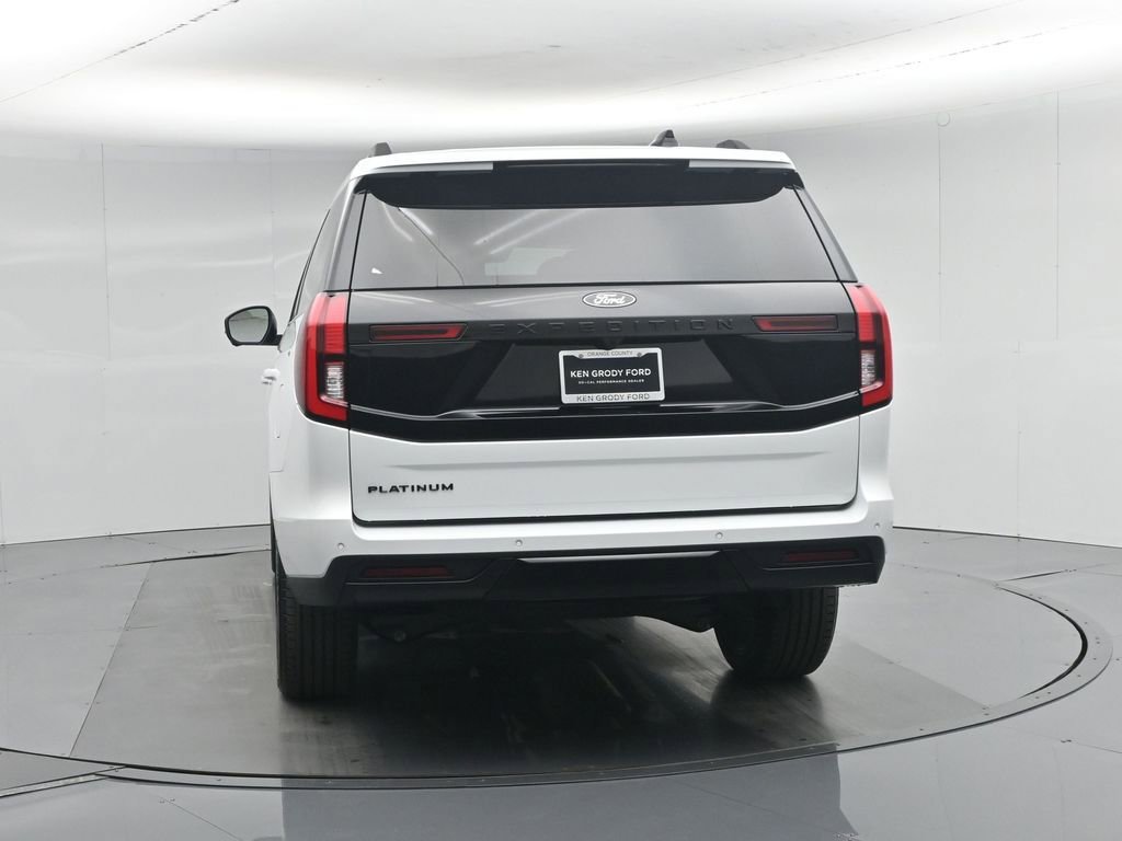 New 2026 Ford Expedition Platinum w/ Stealth Performance Package AWD/4WD image 32