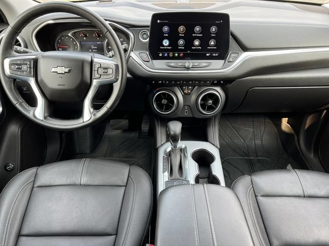 Used 2023 Chevrolet Blazer LT AWD/4WD image 2