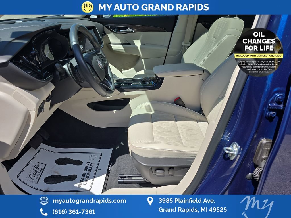 Used 2023 Buick Envision Avenir AWD/4WD image 9