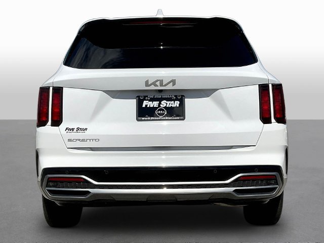 Used 2023 Kia Sorento S FWD image 6