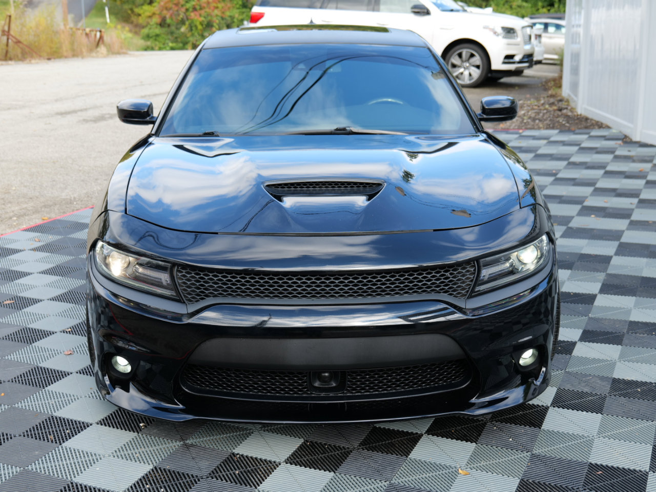 Used 2018 Dodge Charger R/T image 11
