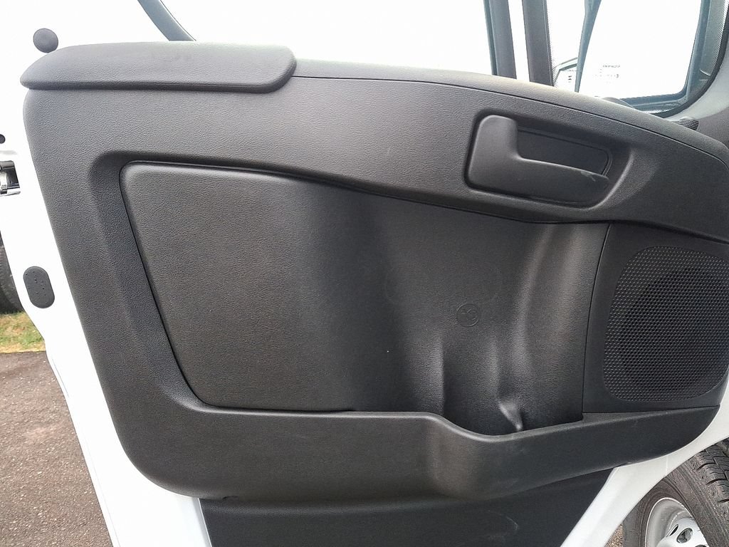 New 2026 RAM ProMaster 2500 w/ Convenience Group FWD image 9