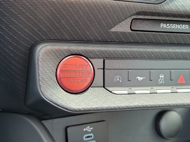 Used 2026 Ford Mustang Coupe RWD image 10
