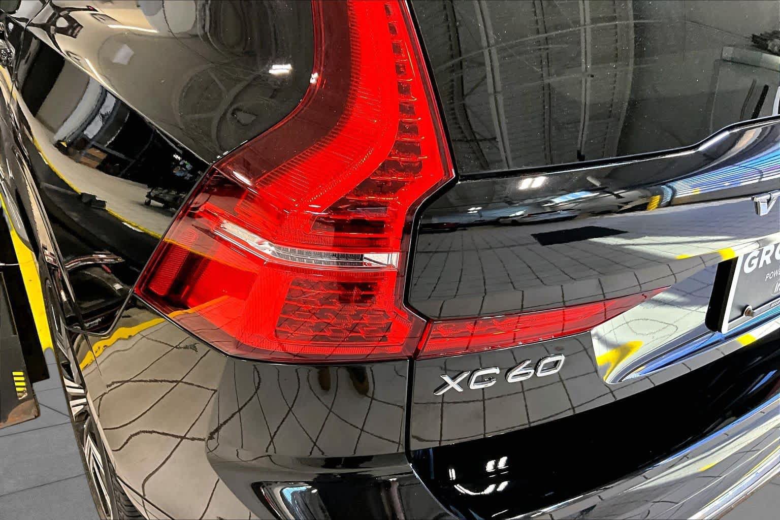 Certified 2023 Volvo XC60 B5 Plus w/ Climate Package AWD/4WD image 27