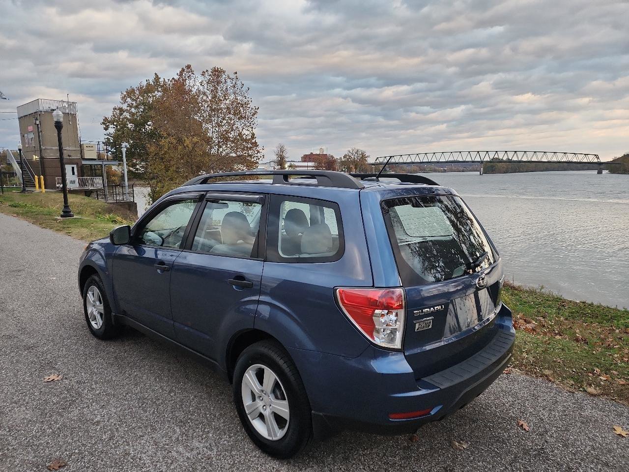 Used 2013 Subaru Forester 2.5X AWD/4WD image 3