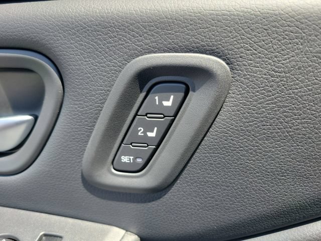 New 2025 Honda Pilot Touring image 24