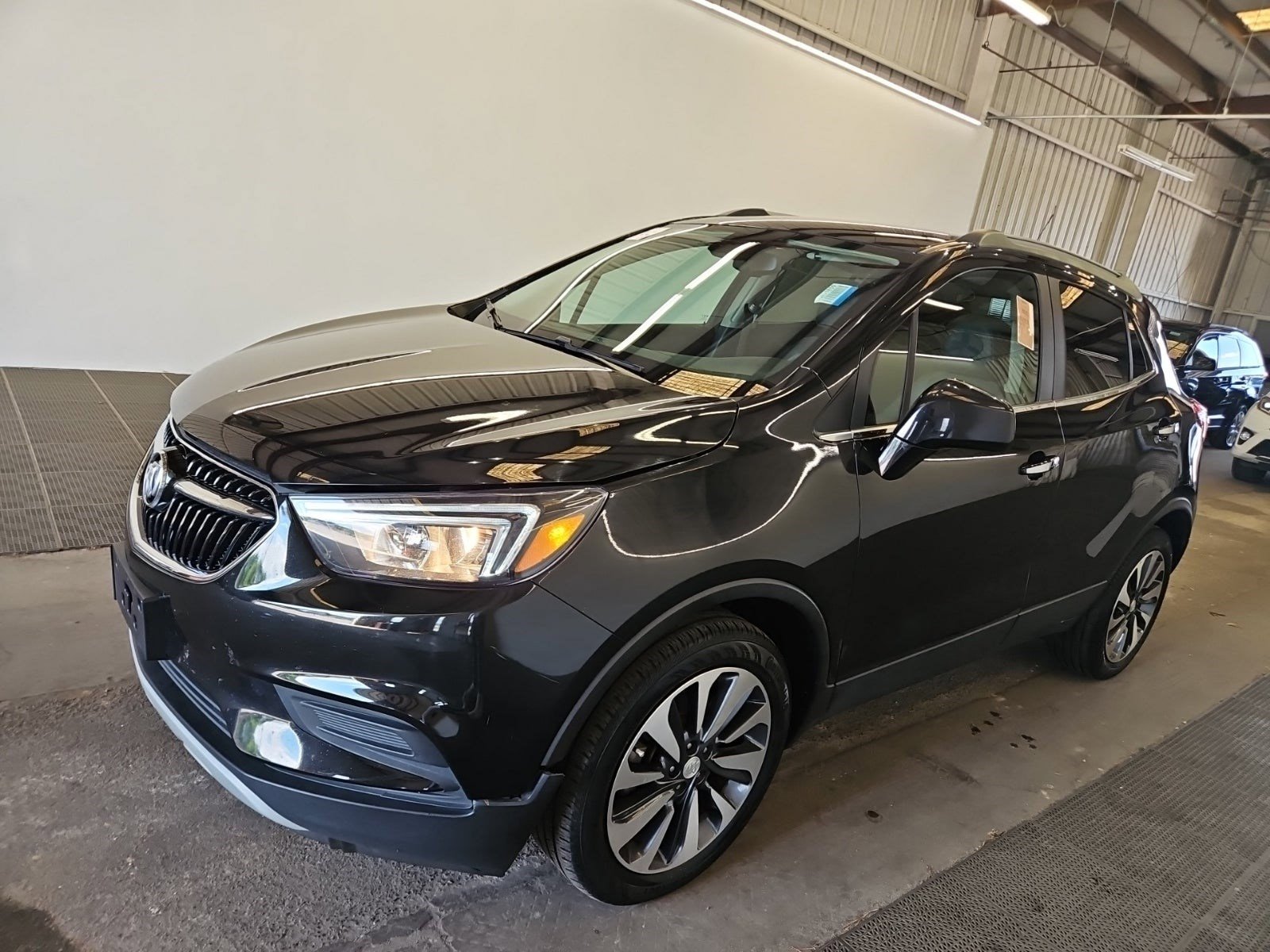 Used 2022 Buick Encore Preferred w/ Safety Package FWD image 7