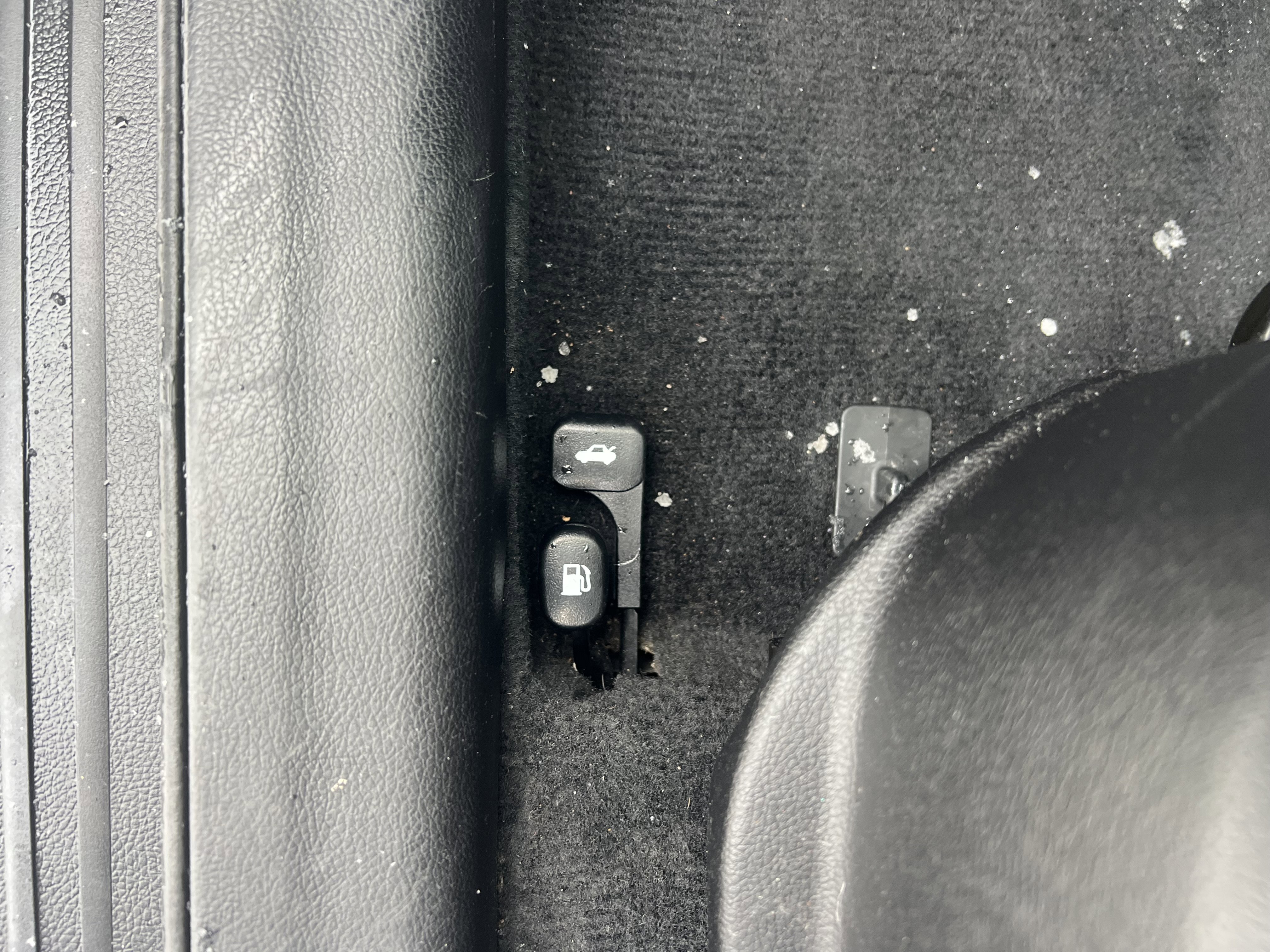 Used 2018 Kia Forte S image 16