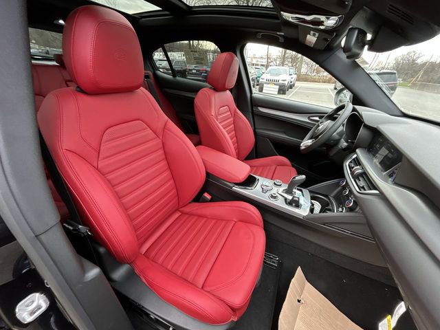 New 2026 Alfa Romeo Stelvio Sprint AWD/4WD image 15