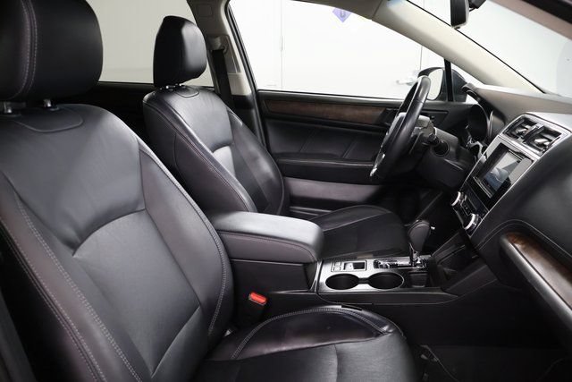Used 2018 Subaru Outback 2.5i Limited AWD/4WD image 28