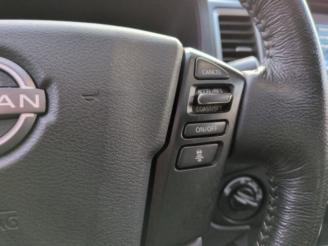 Used 2022 Nissan Frontier SV w/ SV Premium Package image 25