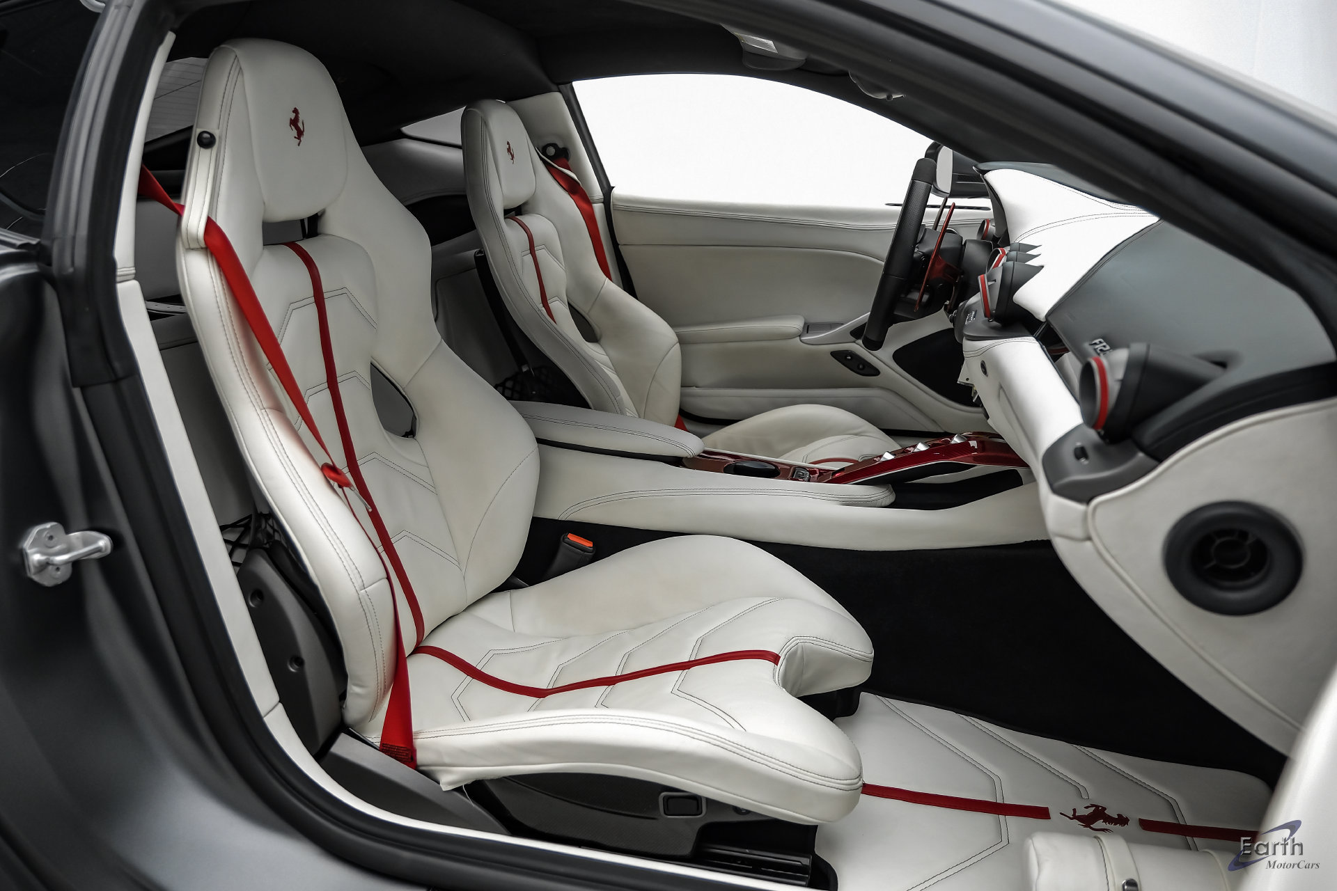 Used 2014 Ferrari F12 Berlinetta RWD image 69