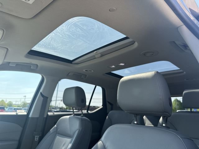 Used 2019 Chevrolet Traverse LT w/ LT Premium Package AWD/4WD image 21