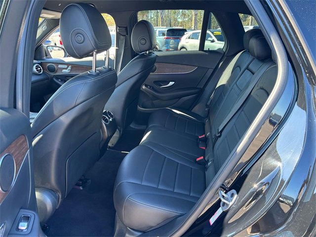 Used 2022 Mercedes-Benz GLC 300 w/ Premium Package Lite image 6