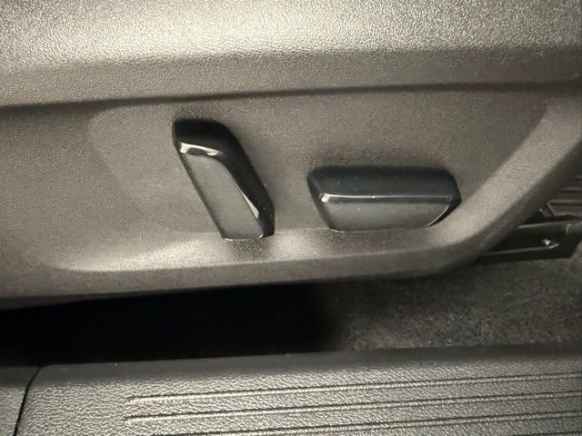 Used 2023 Nissan Rogue Platinum w/ Platinum Premium Package image 33