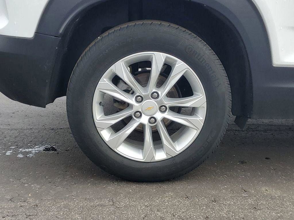 Used 2023 Chevrolet TrailBlazer LS image 29