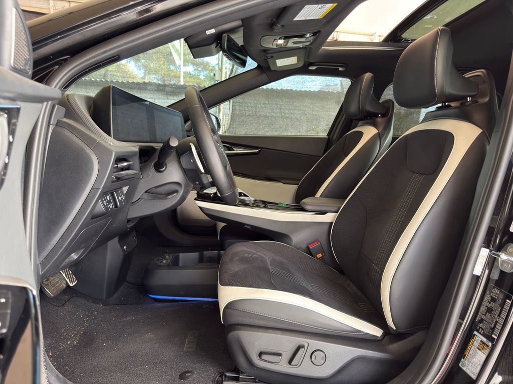 Used 2023 Kia EV6 GT-Line w/ GT-Line Suede Seat Package RWD image 15
