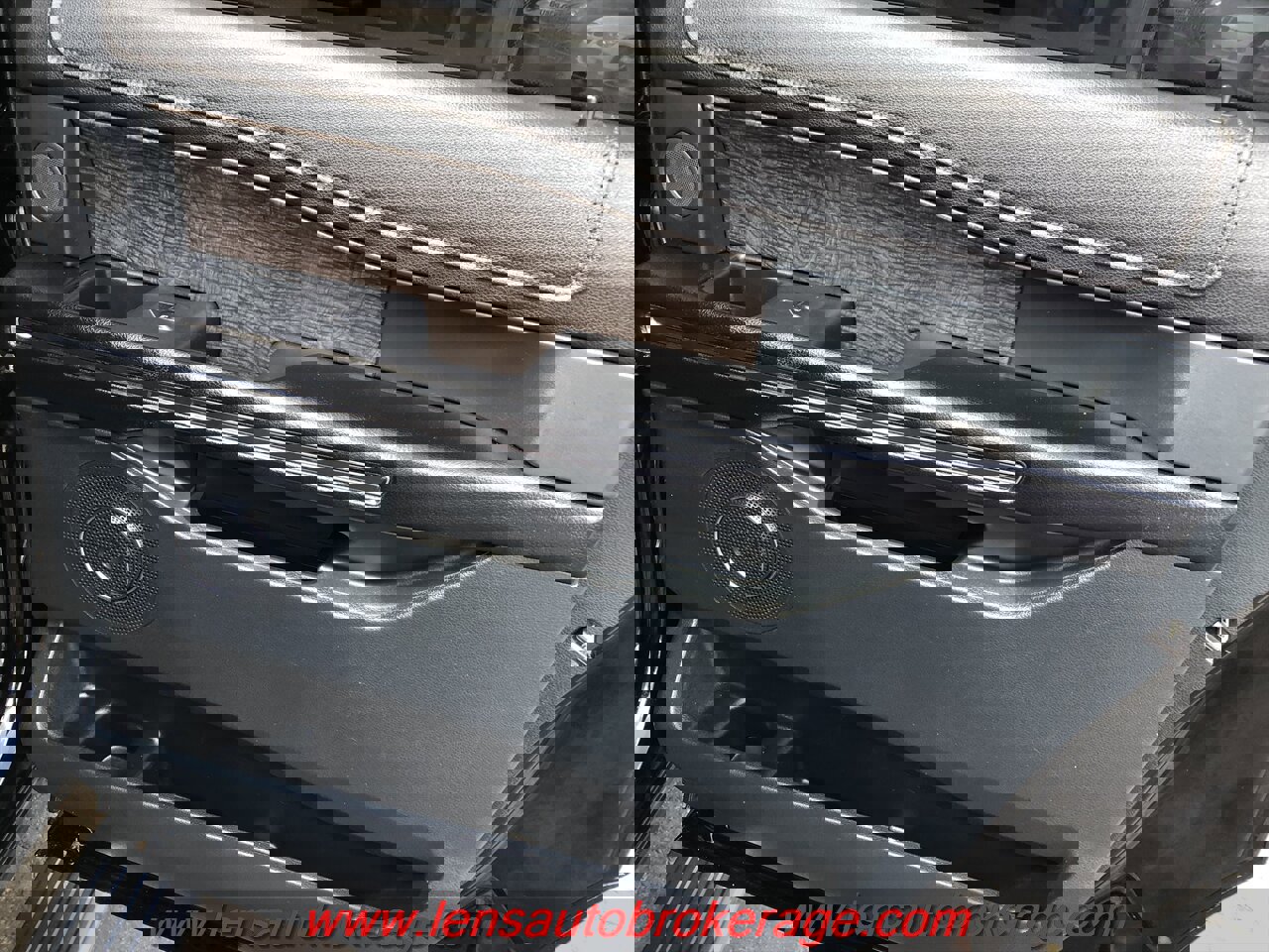 Used 2018 Ford Expedition Max Limited w/ Cargo Package image 20