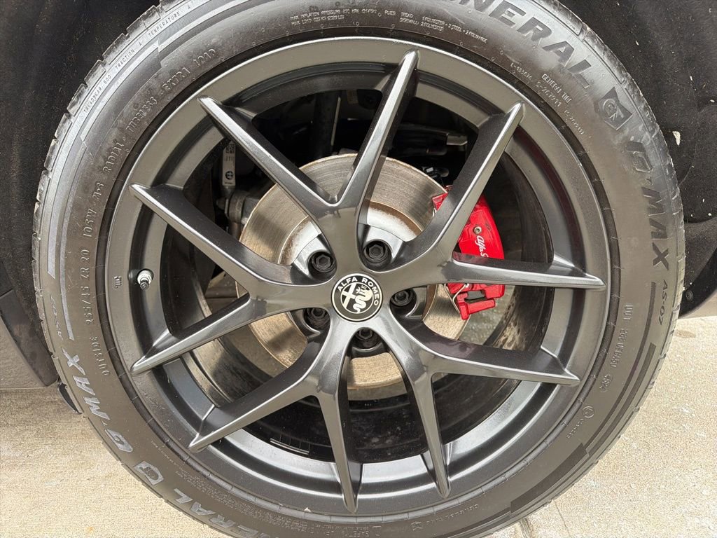 Used 2020 Alfa Romeo Stelvio Ti Sport w/ Quick Order Package 22S Sport image 46