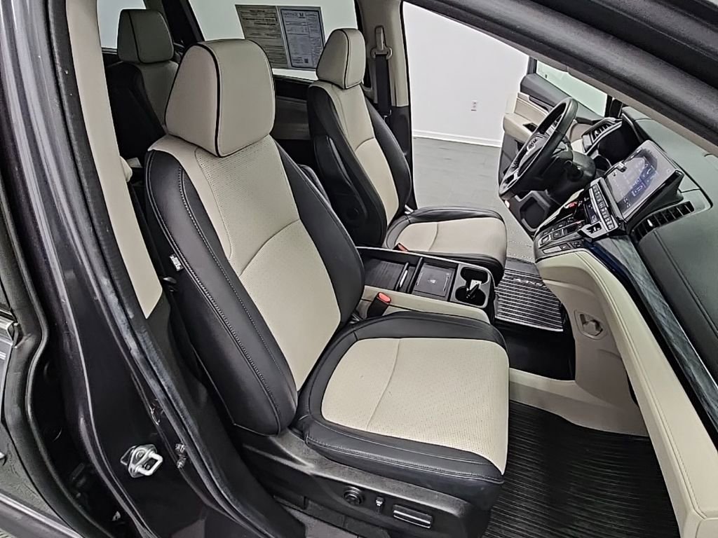 Used 2025 Honda Odyssey Elite image 42