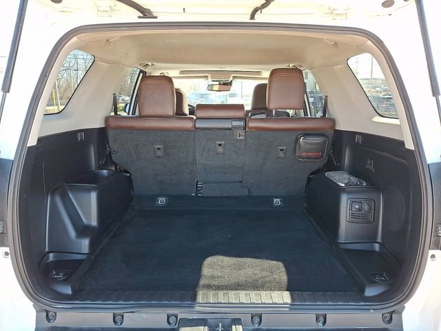 Used 2022 Toyota 4Runner Limited AWD/4WD image 31
