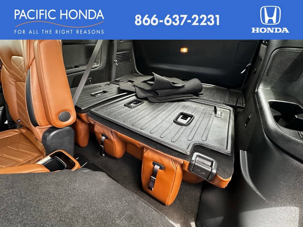 Used 2023 Nissan Pathfinder Platinum FWD image 20