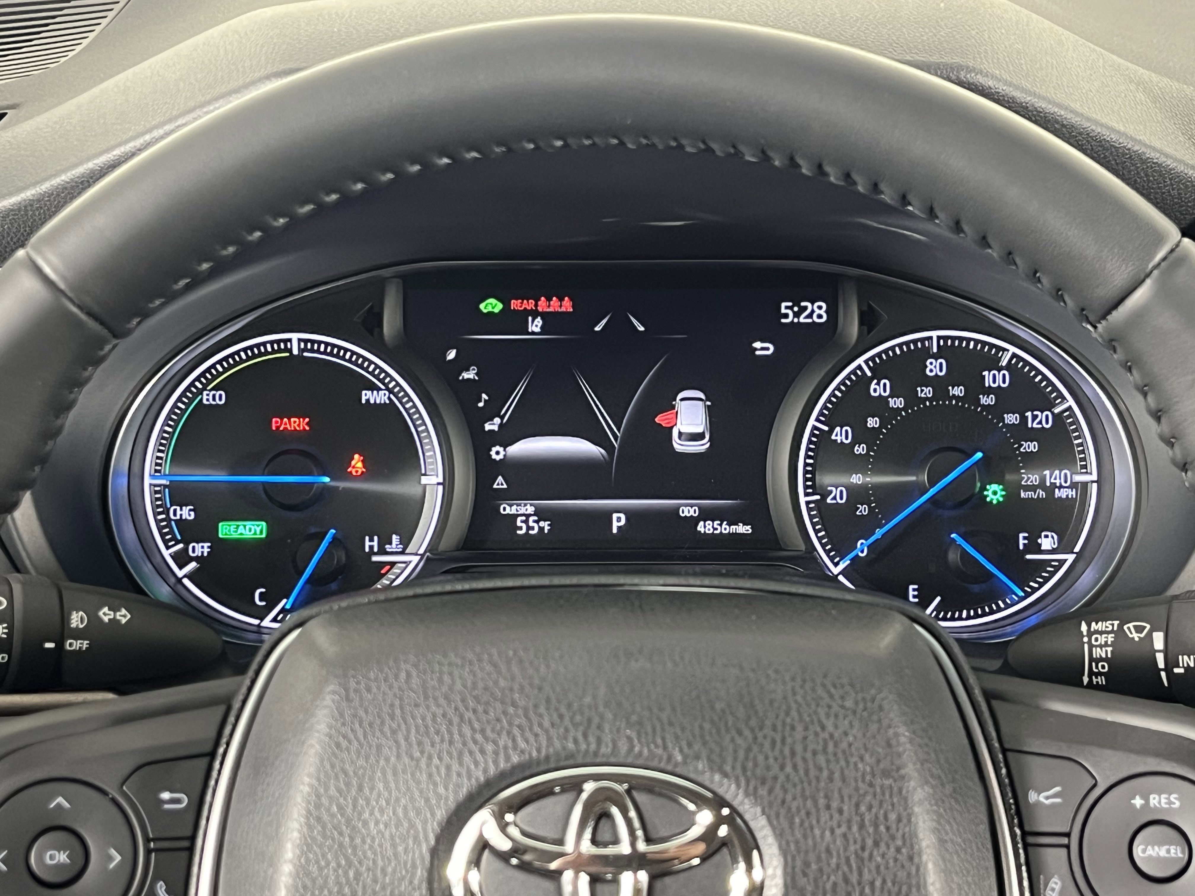 Used 2024 Toyota Venza XLE AWD/4WD image 13