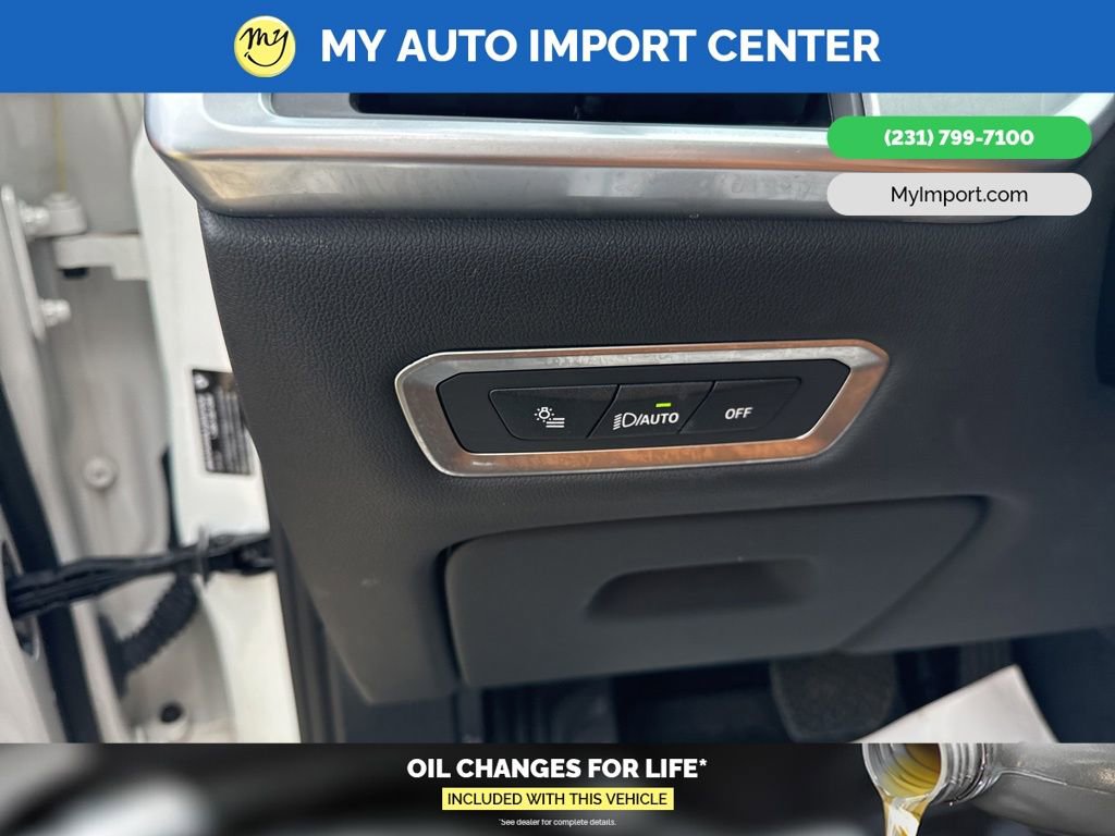 Used 2024 BMW X7 xDrive40i w/ Premium Package image 15