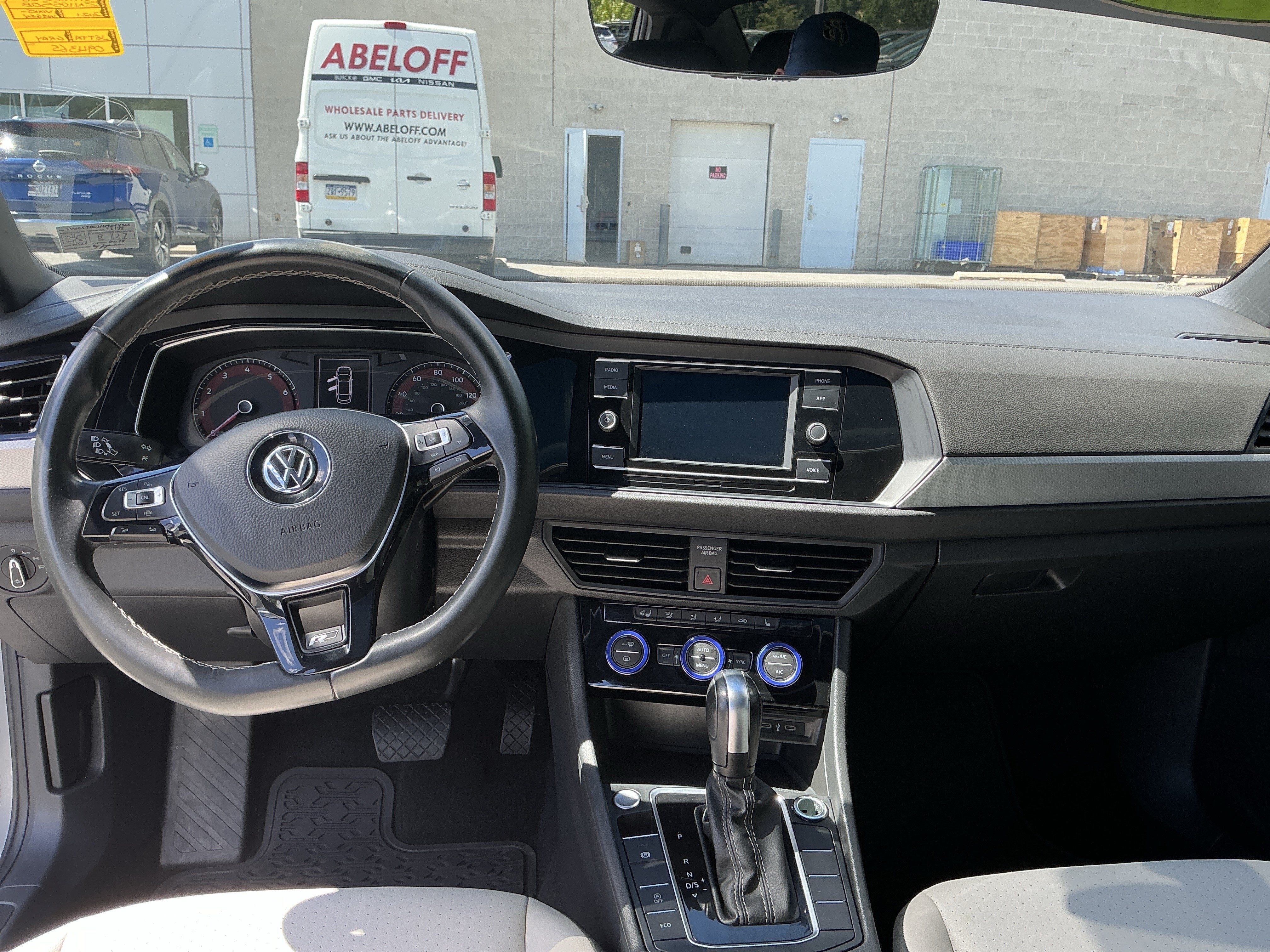 Used 2021 Volkswagen Jetta R-Line w/ R-Line Cold Weather Package FWD image 11