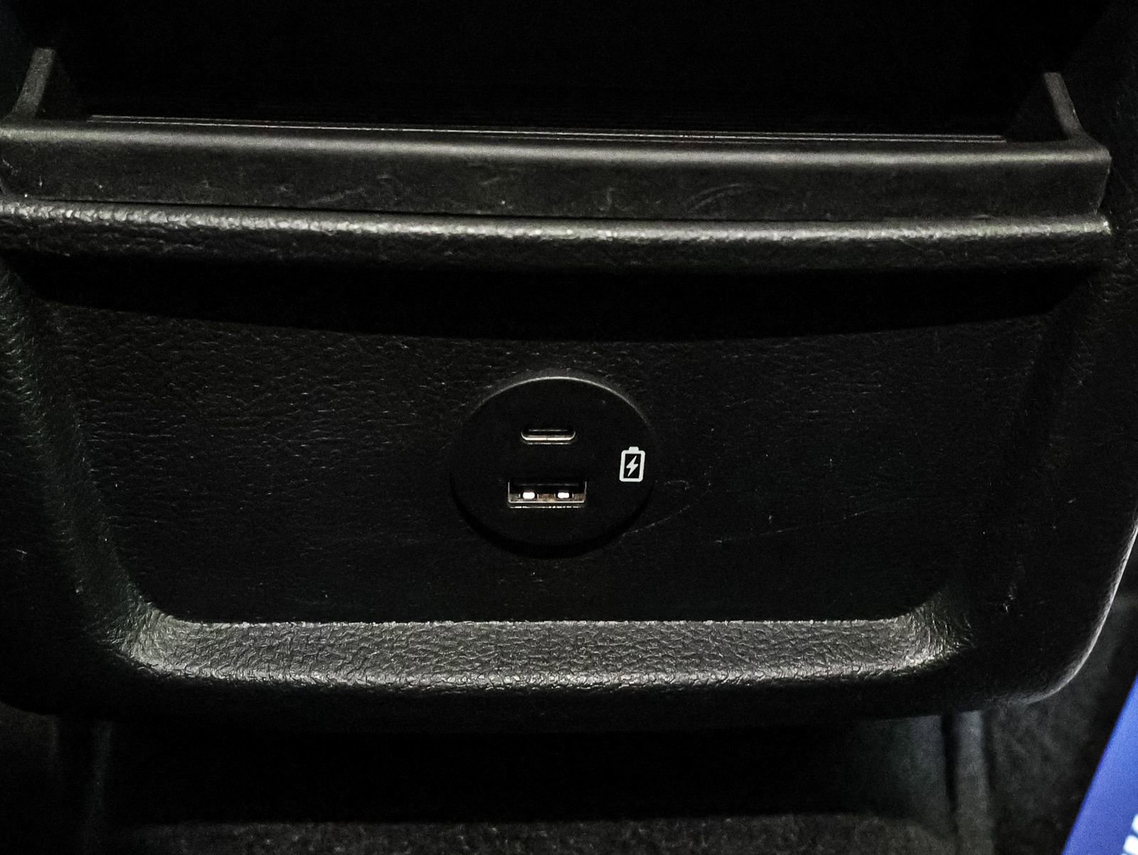 Used 2022 Ford Edge SEL image 27