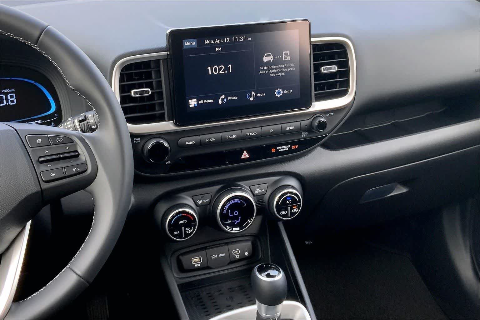 New 2026 Hyundai Venue SEL FWD image 6