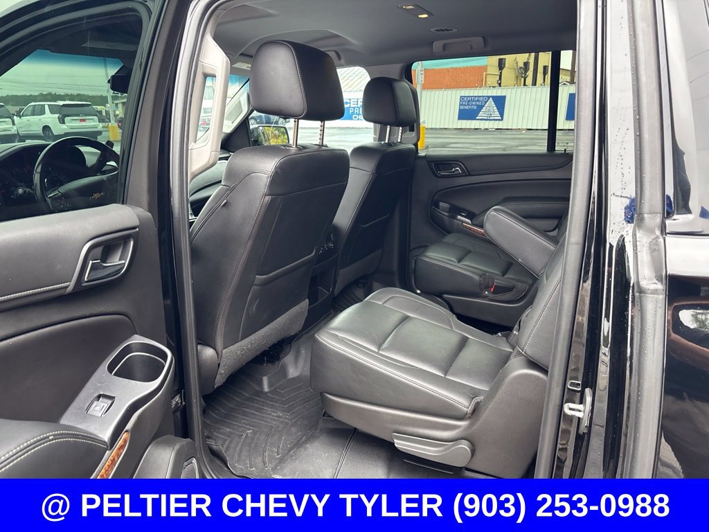 Used 2020 Chevrolet Suburban Premier w/ RST Edition AWD/4WD image 19