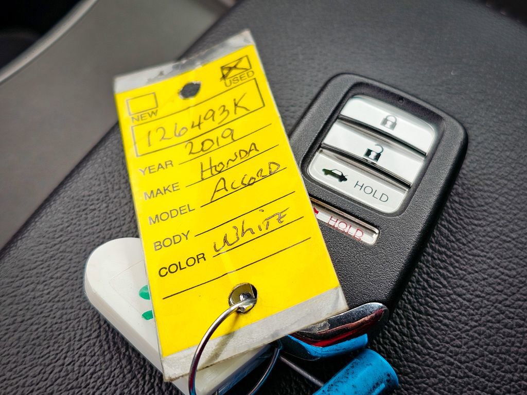 Used 2019 Honda Accord Sport image 40