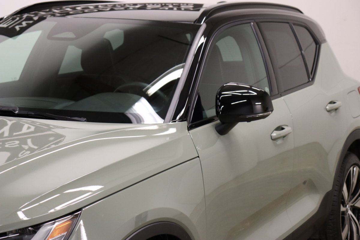 Used 2021 Volvo XC40 P8 Recharge AWD/4WD image 37