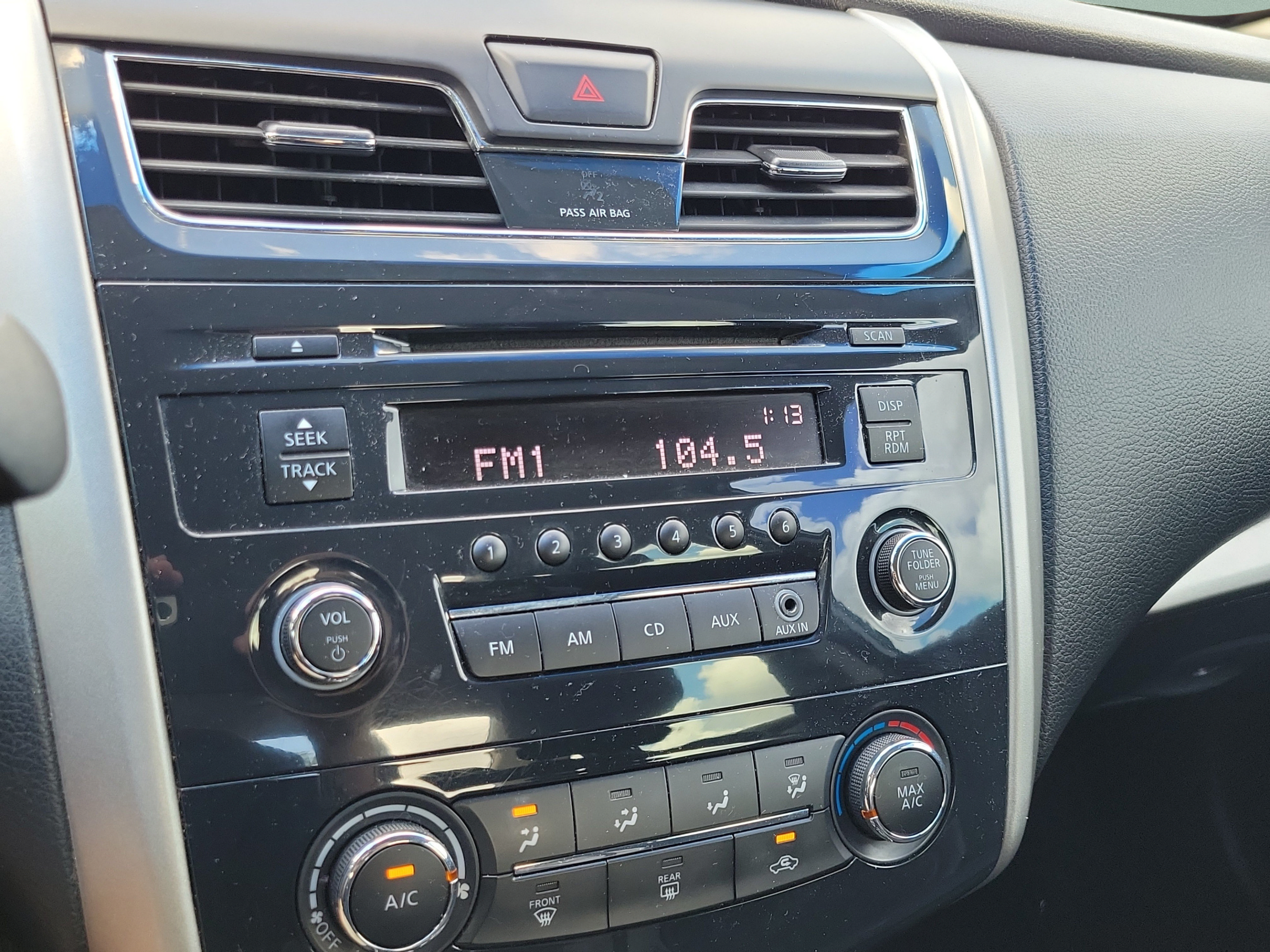 Used 2014 Nissan Altima 2.5 S FWD image 28