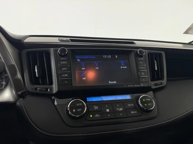 Used 2017 Toyota RAV4 XLE w/ Premium Special Value Package AWD/4WD image 21