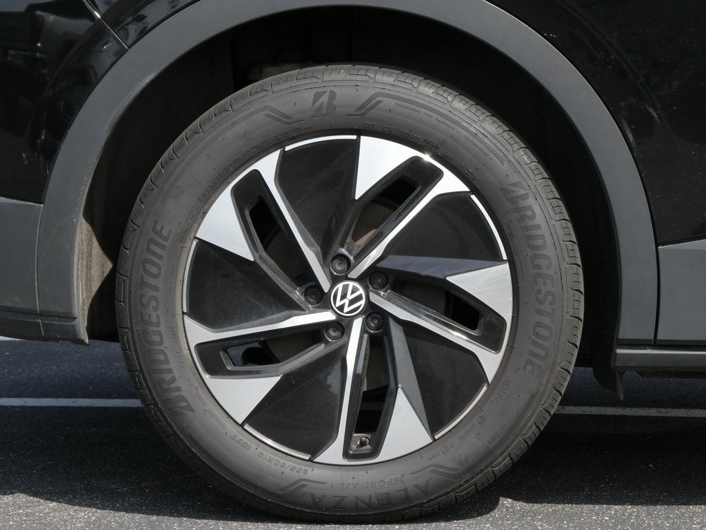 Used 2022 Volkswagen ID.4 Pro image 16